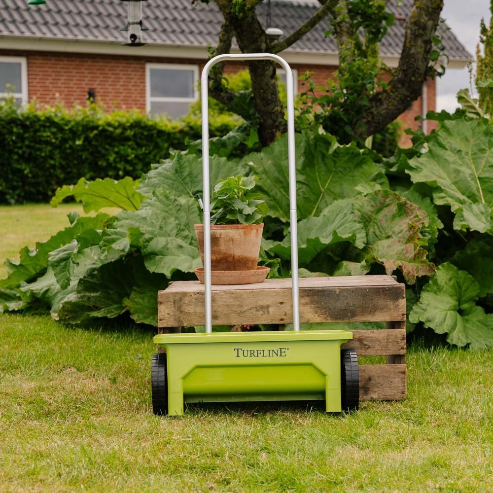 Chariot épandeur Turfline, 12 L