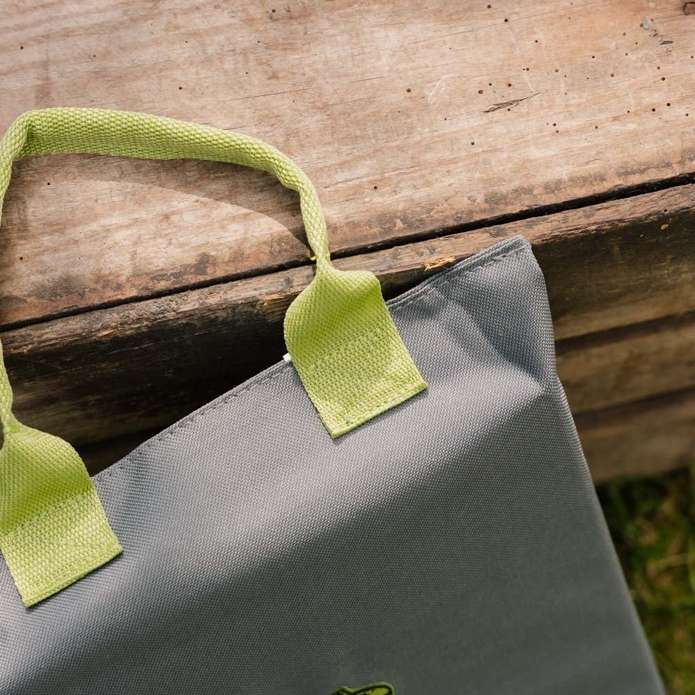 Coussin de genoux gris, L : 40,2 cm x l : 26,3 cm