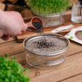 Cuillère doseuse pour micropousses