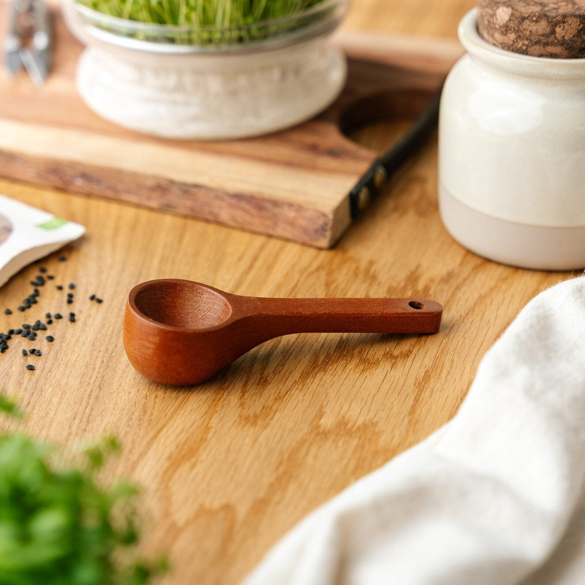 Cuillère doseuse pour micropousses