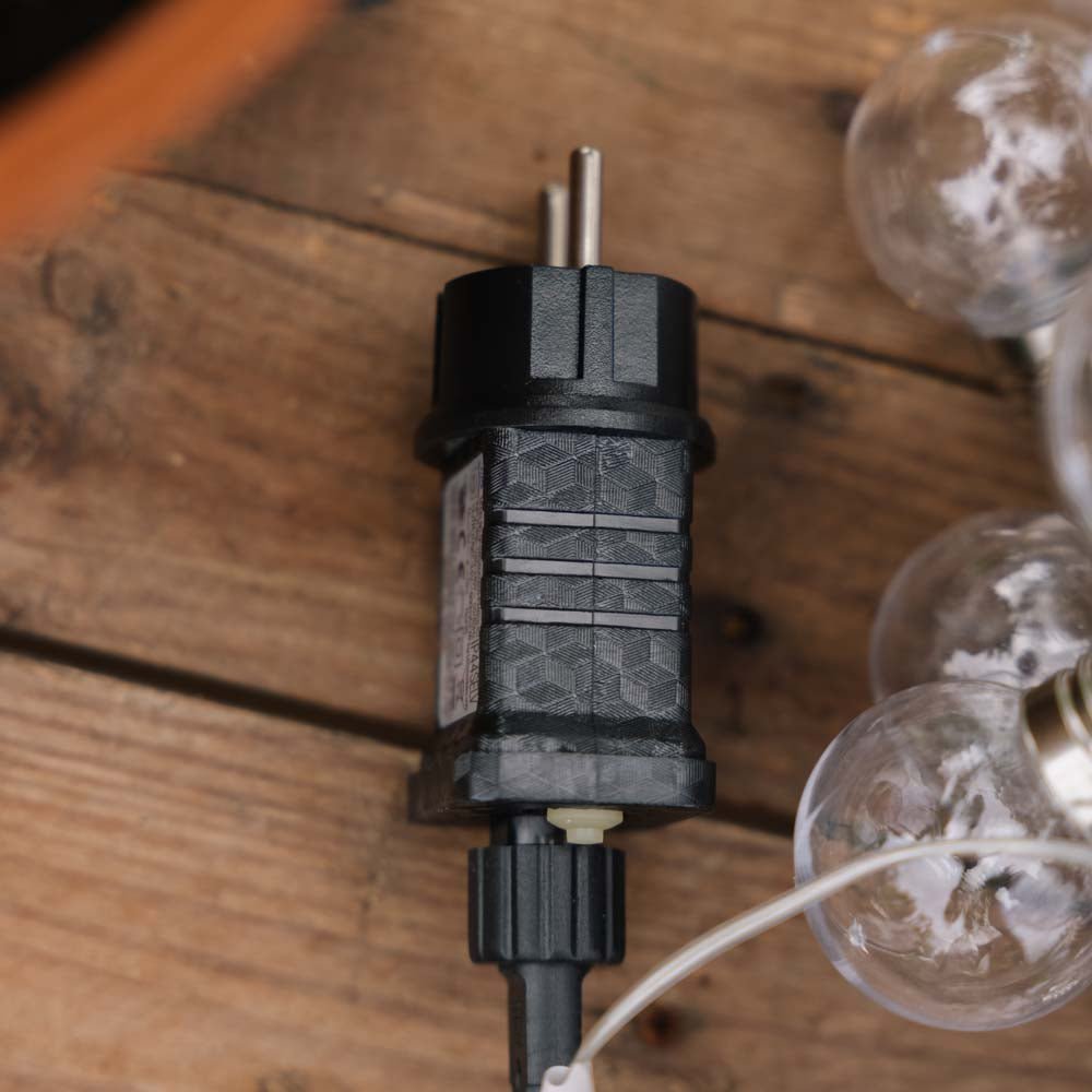 Grande guirlande lumineuse avec 50 ampoules et changement de couleur