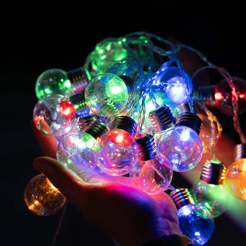 Grande guirlande lumineuse avec 50 ampoules et changement de couleur