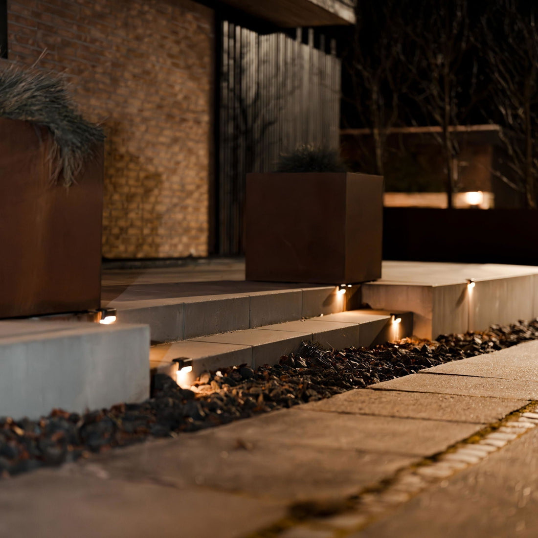 Lot de 4 lampes solaires LED pour escaliers