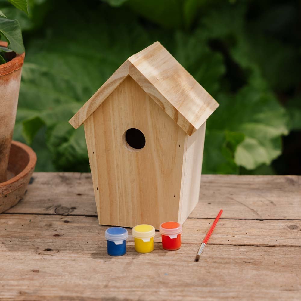 Nichoir à construire soi - même avec peinture