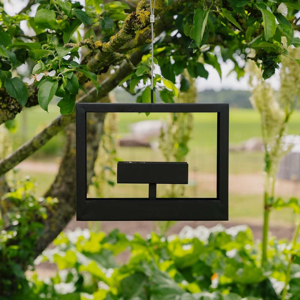 Station d'alimentation carrée, L : 30 cm l : 6 cm H : 23 cm