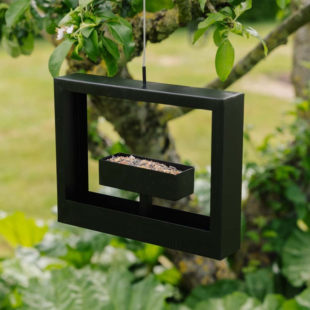 Station d'alimentation carrée, L : 30 cm l : 6 cm H : 23 cm